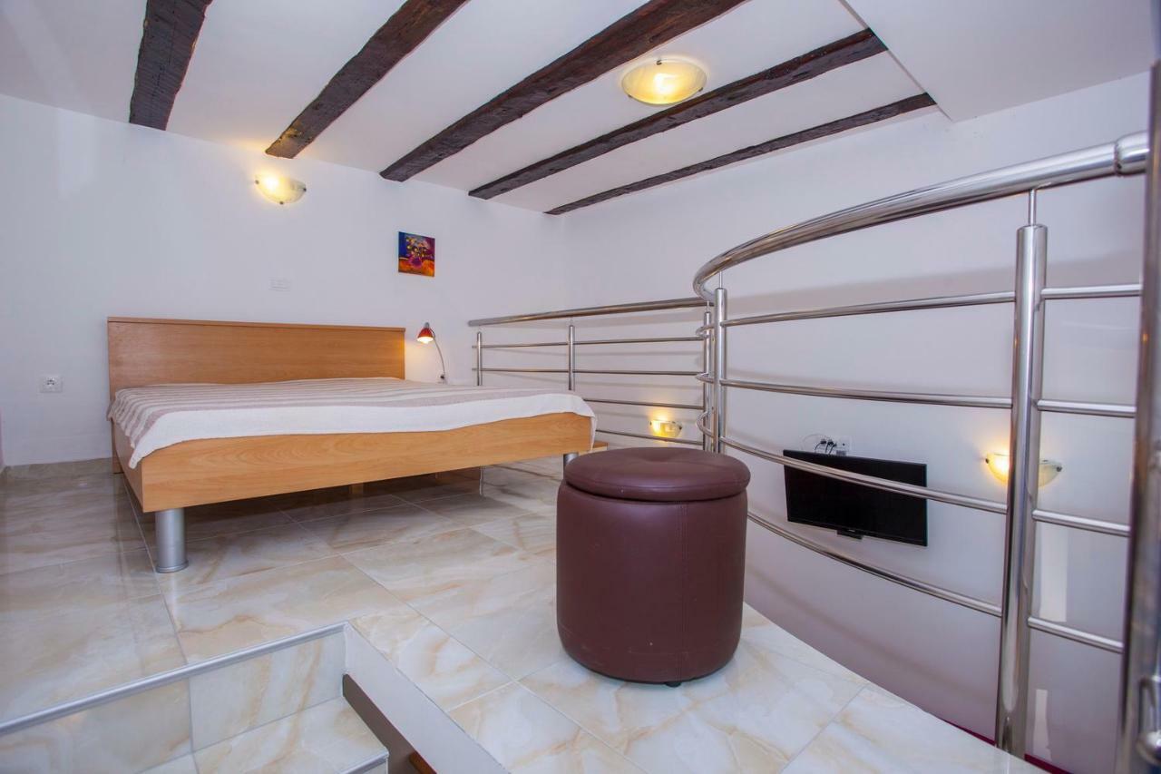 Apartments Lara Подгора Экстерьер фото