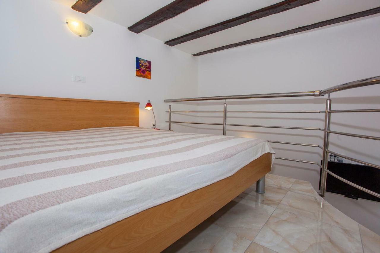 Apartments Lara Подгора Экстерьер фото